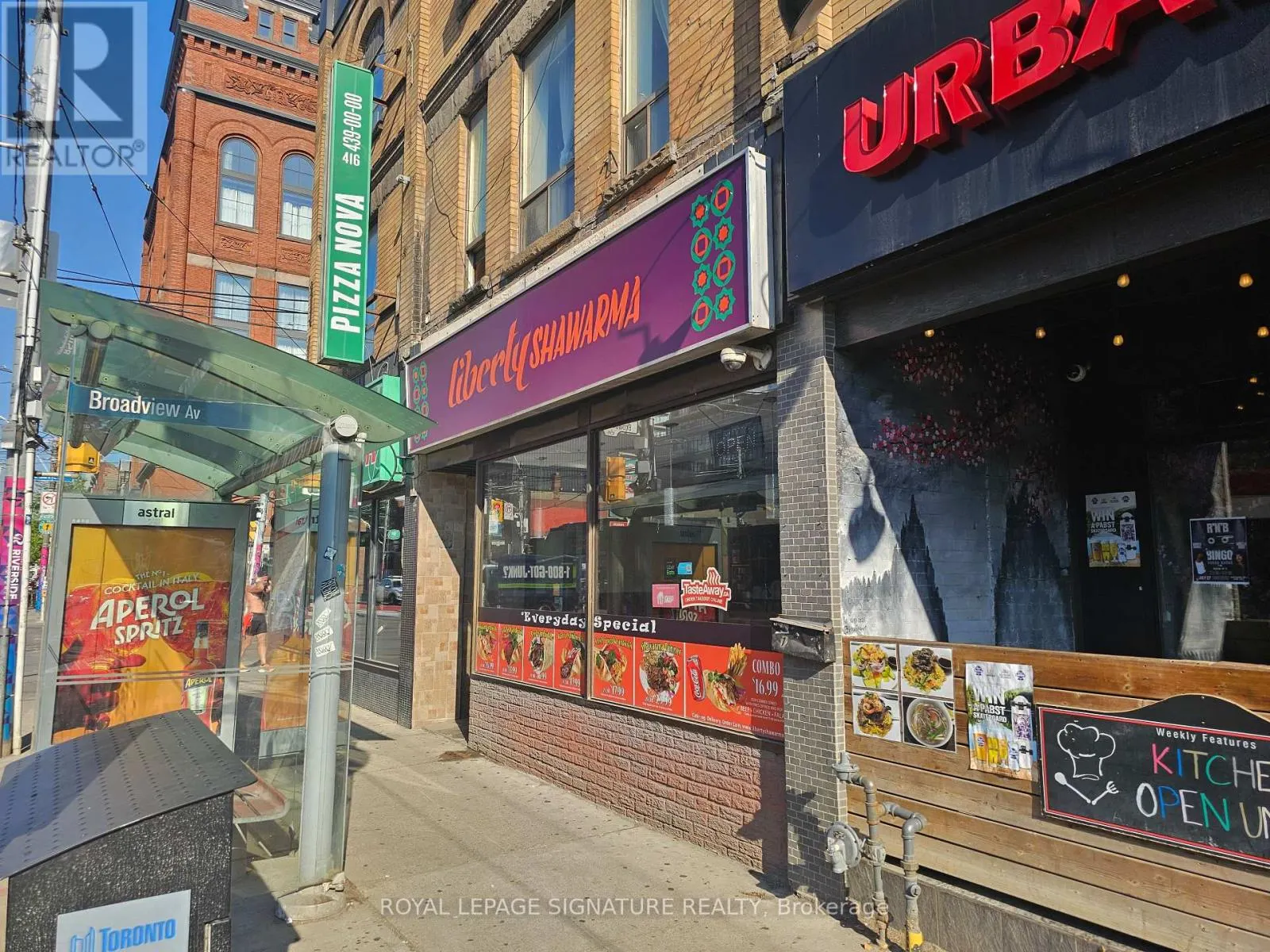 716 QUEEN STREET E