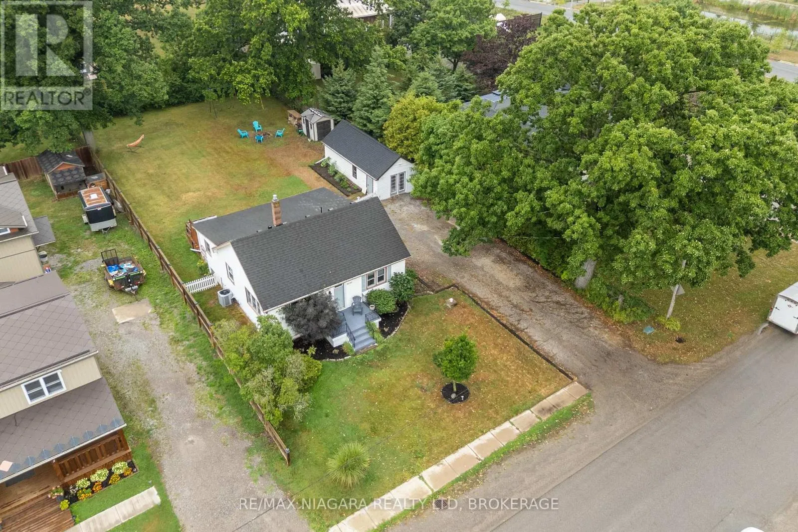 3630 CAMPDEN ROAD