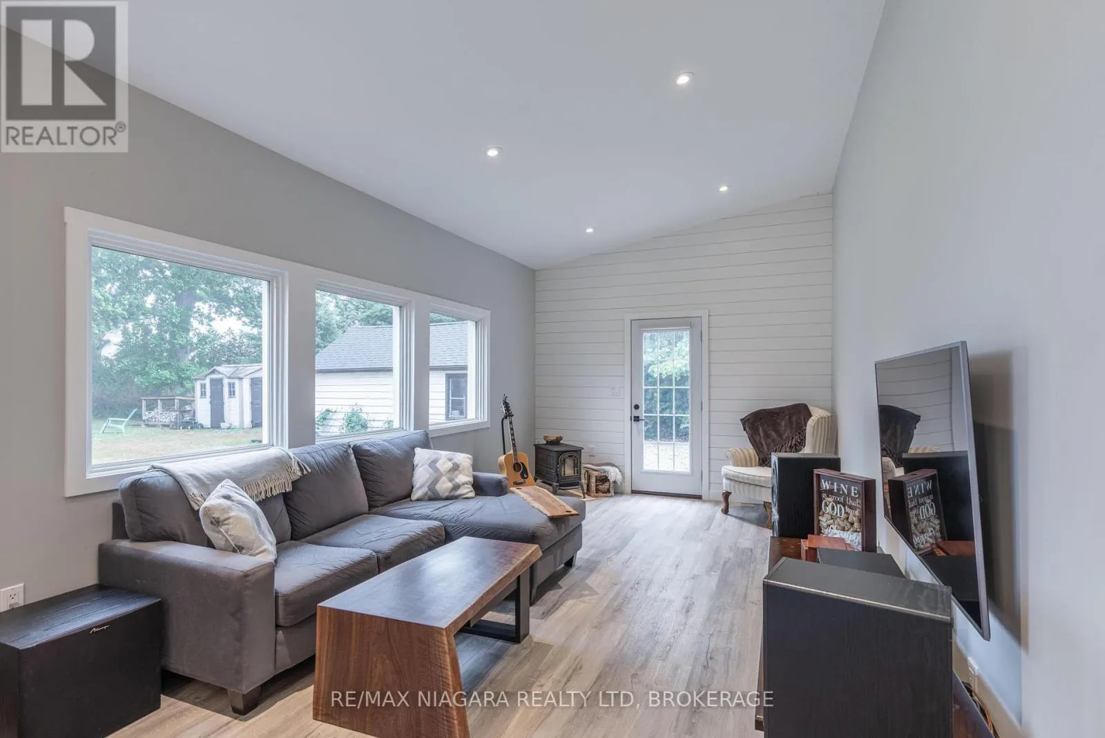 3630 CAMPDEN ROAD