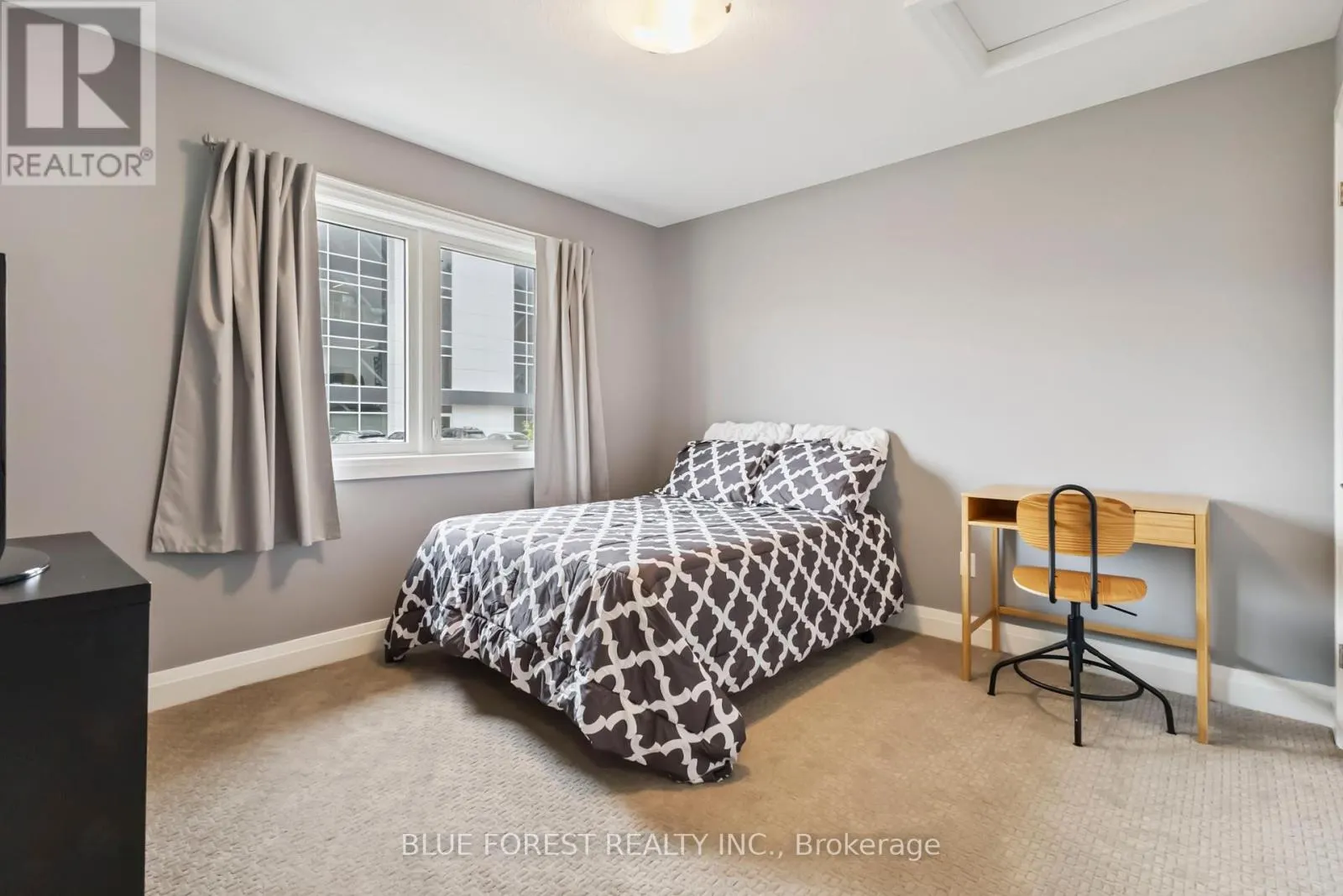 102 - 275 CALLAWAY ROAD, #102