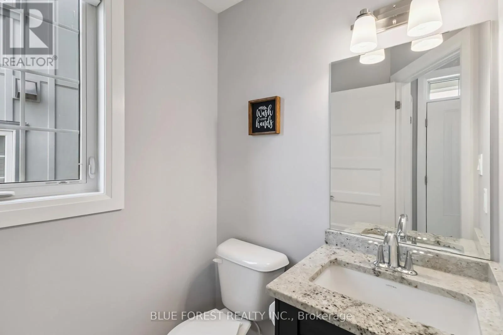 102 - 275 CALLAWAY ROAD, #102