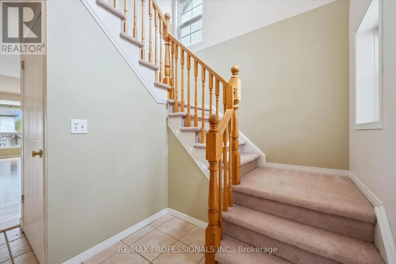 165 SILURIAN DRIVE