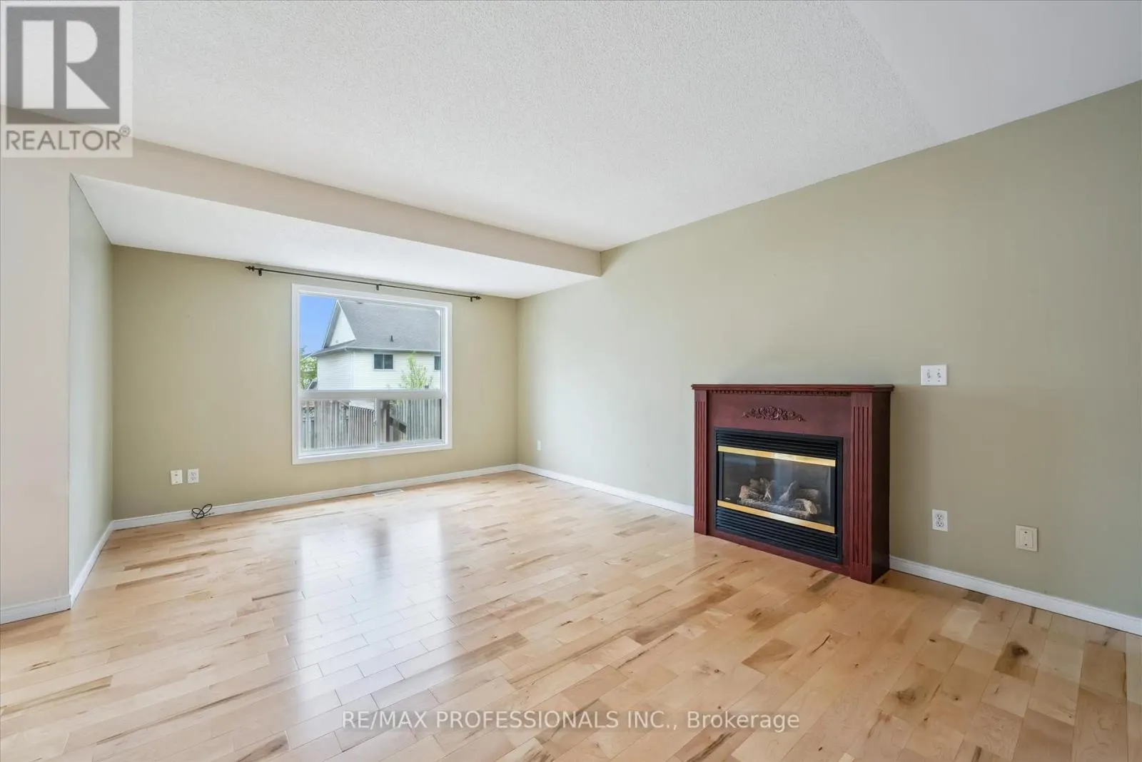 165 SILURIAN DRIVE