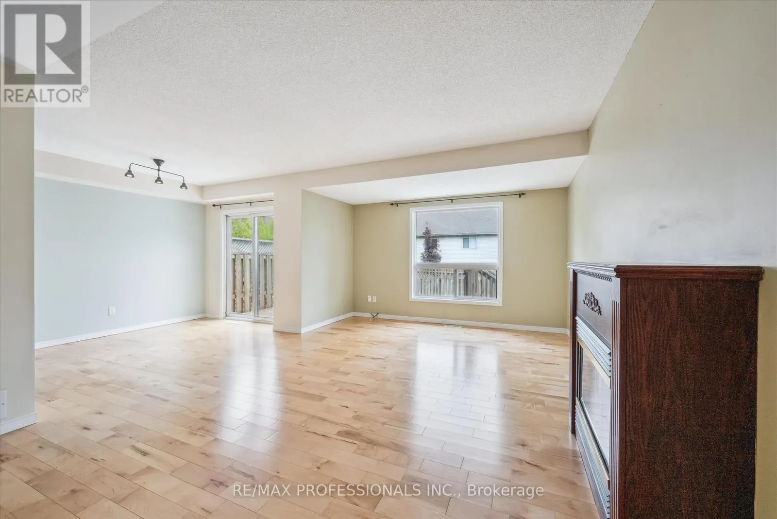 165 SILURIAN DRIVE