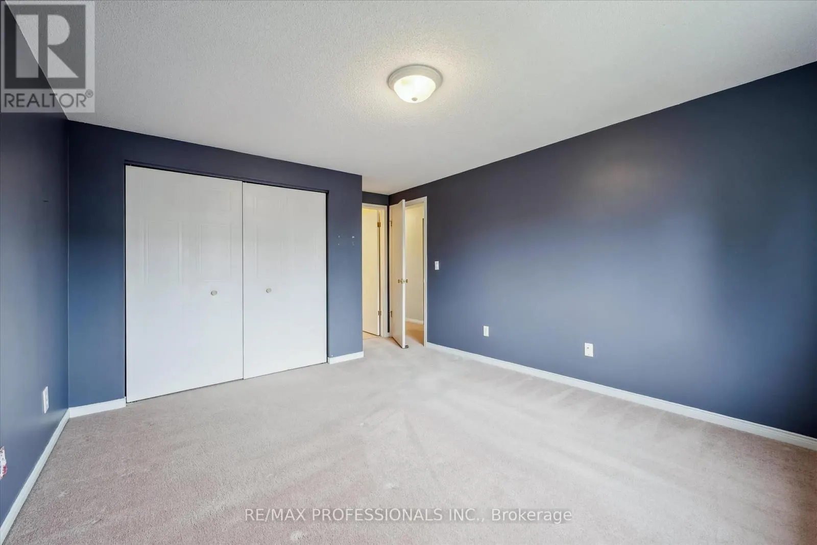 165 SILURIAN DRIVE