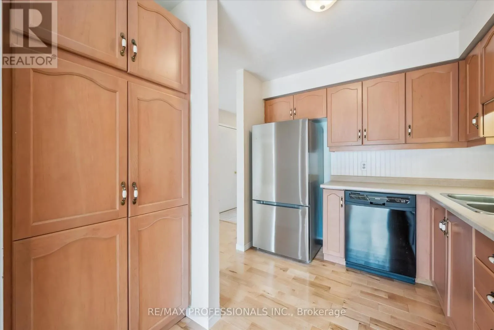 165 SILURIAN DRIVE
