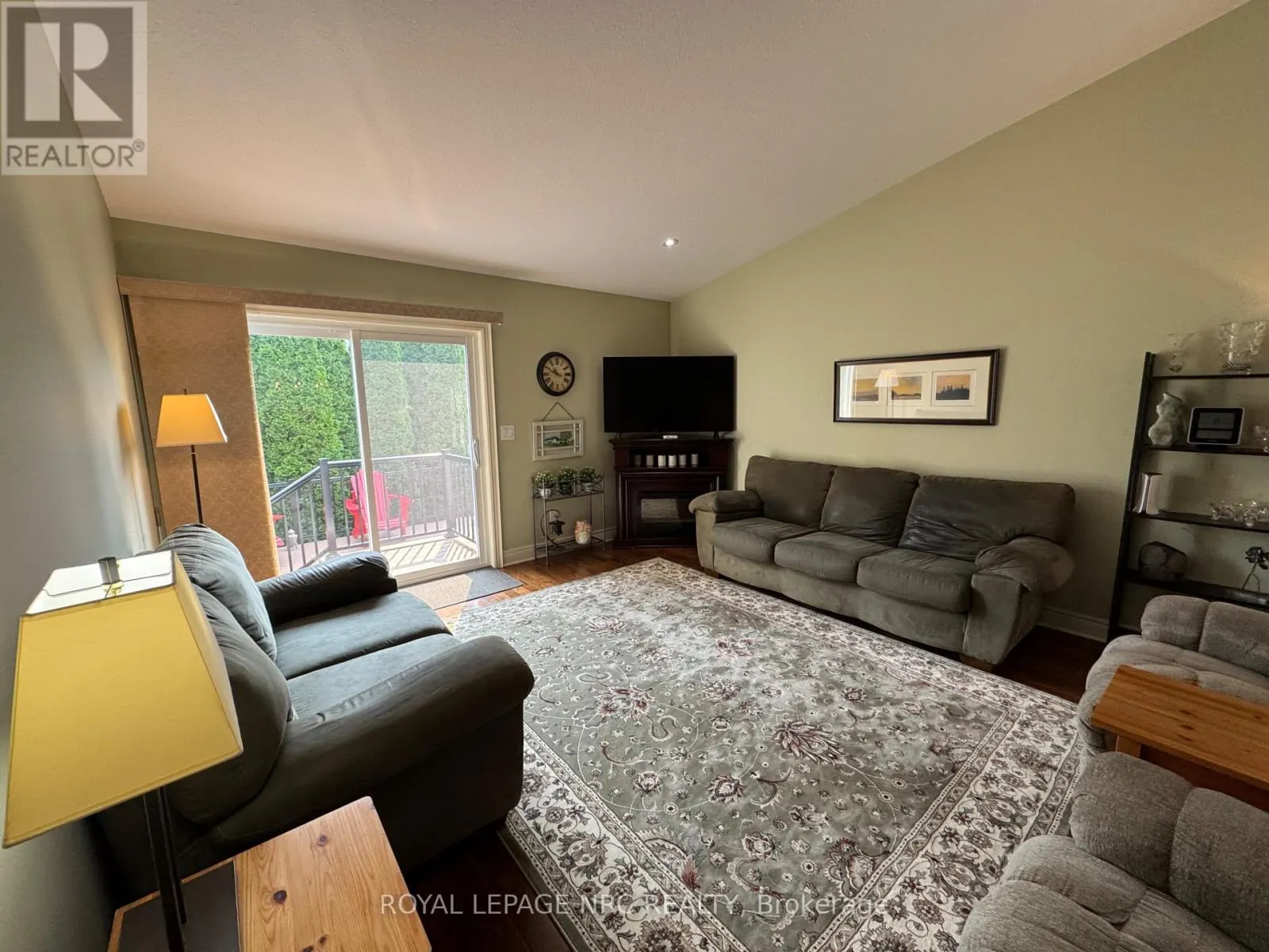 70 PARKSIDE DRIVE