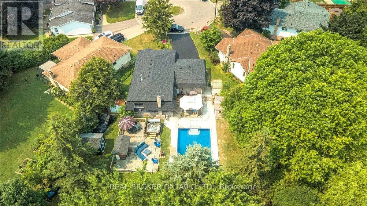 51 SOUTHGLEN ROAD