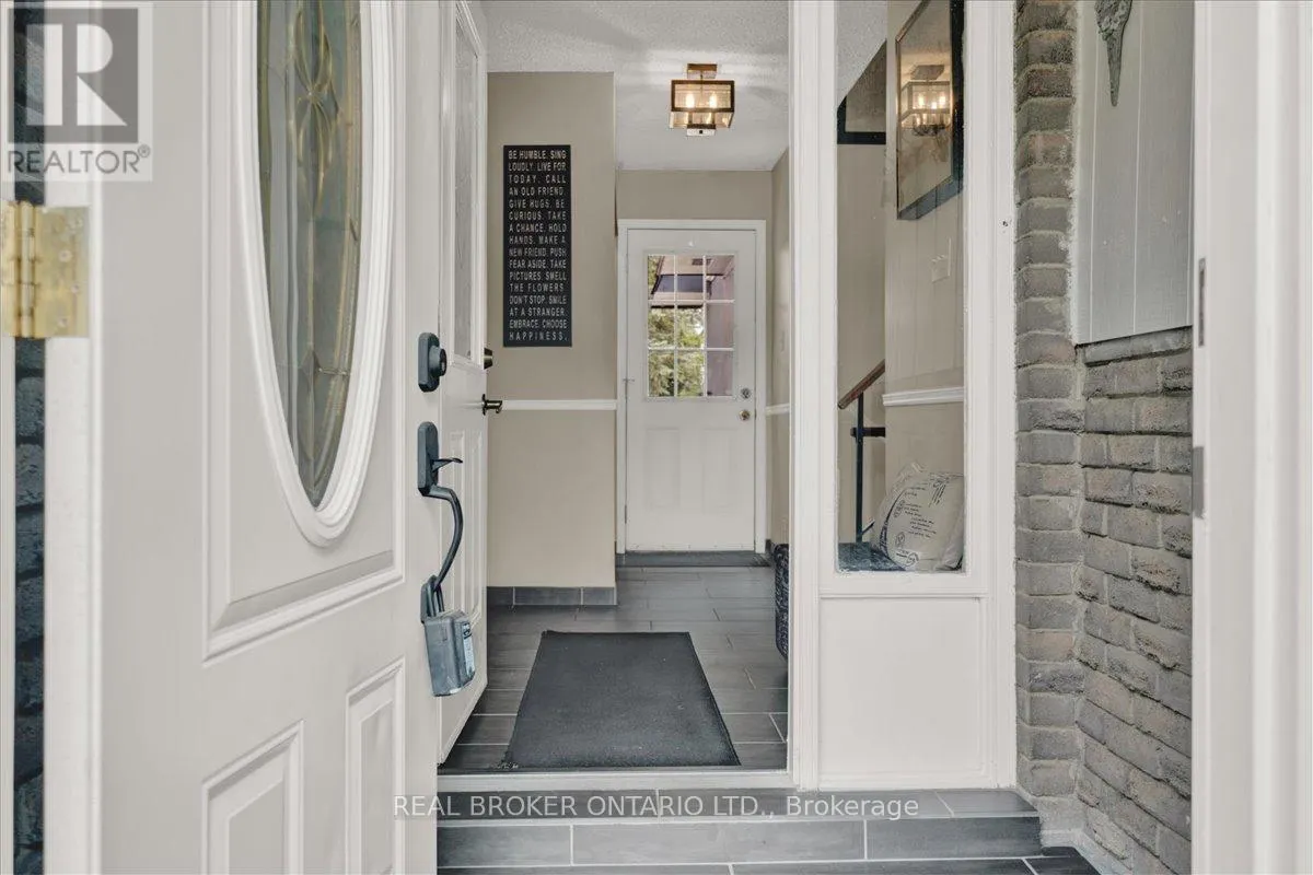 51 SOUTHGLEN ROAD