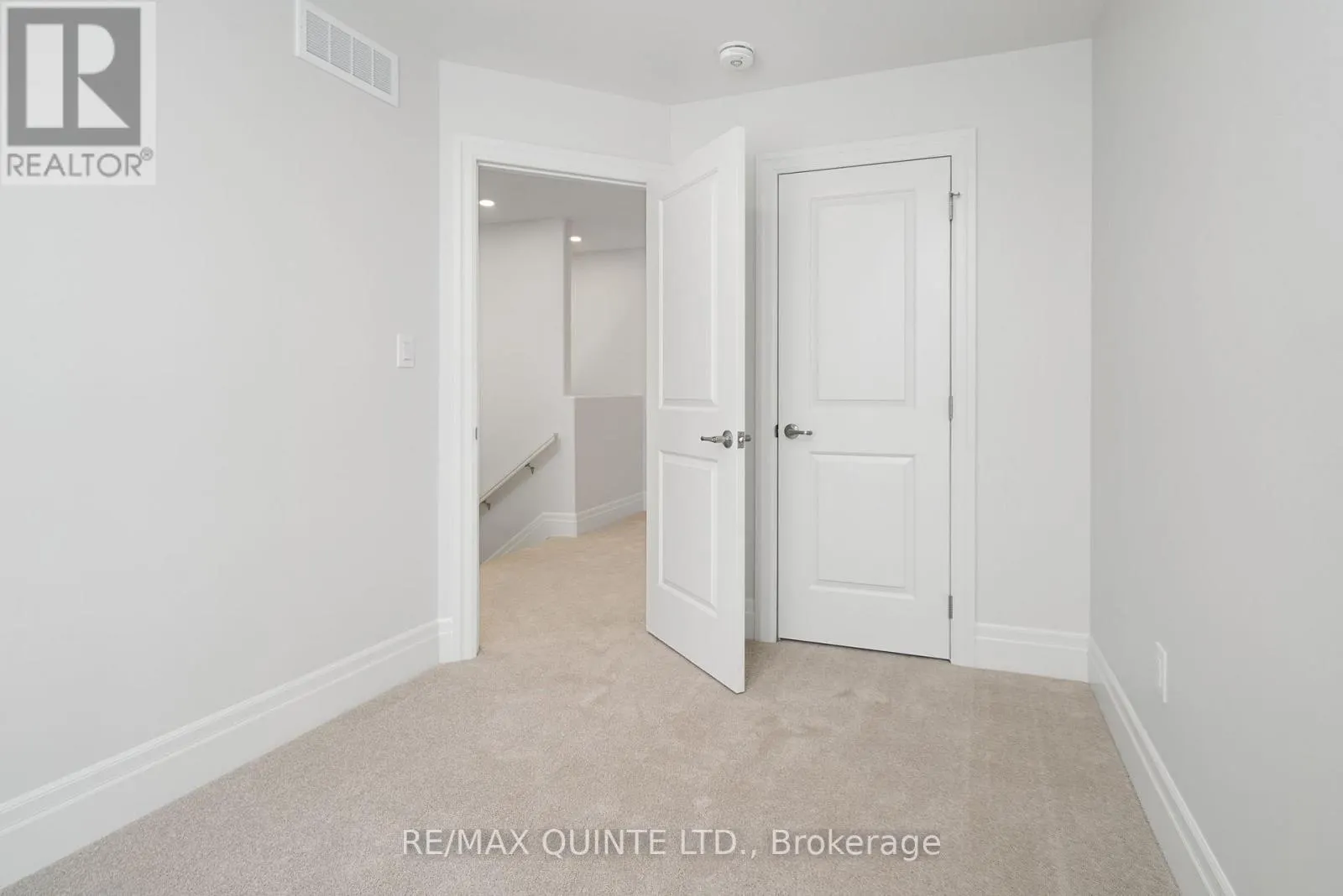 216 BEASLEY CRESCENT