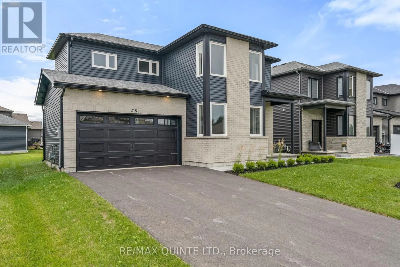 216 BEASLEY CRESCENT