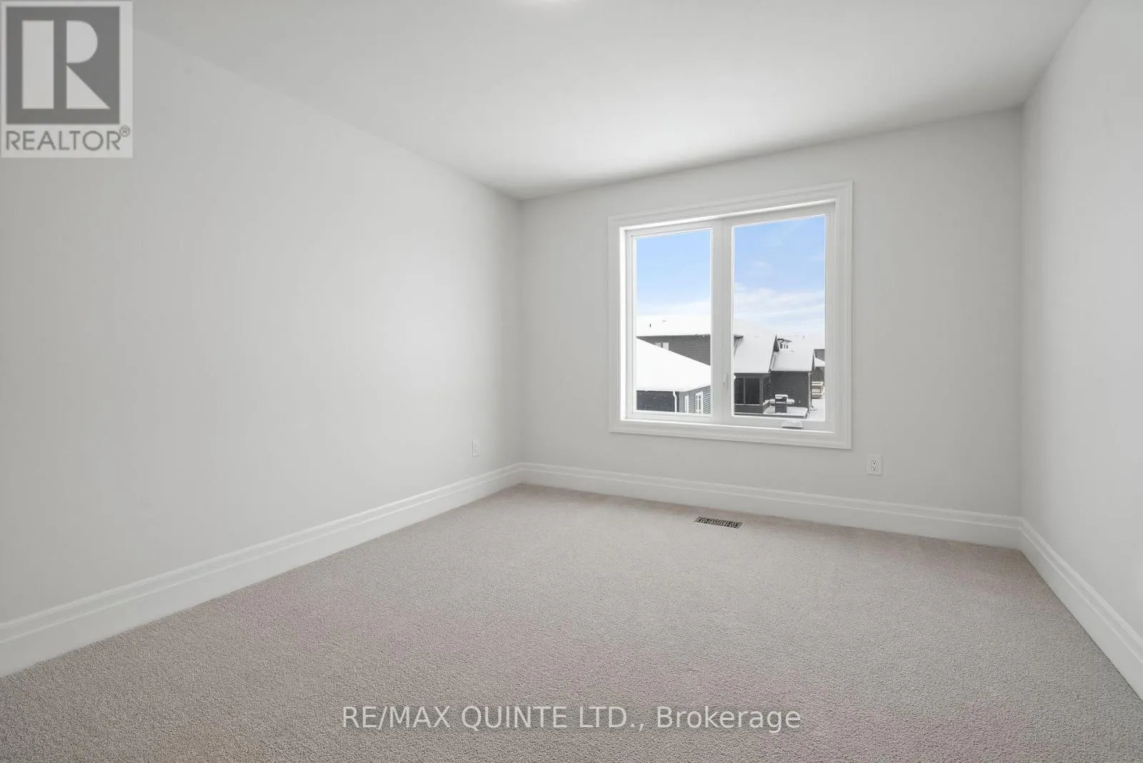 216 BEASLEY CRESCENT