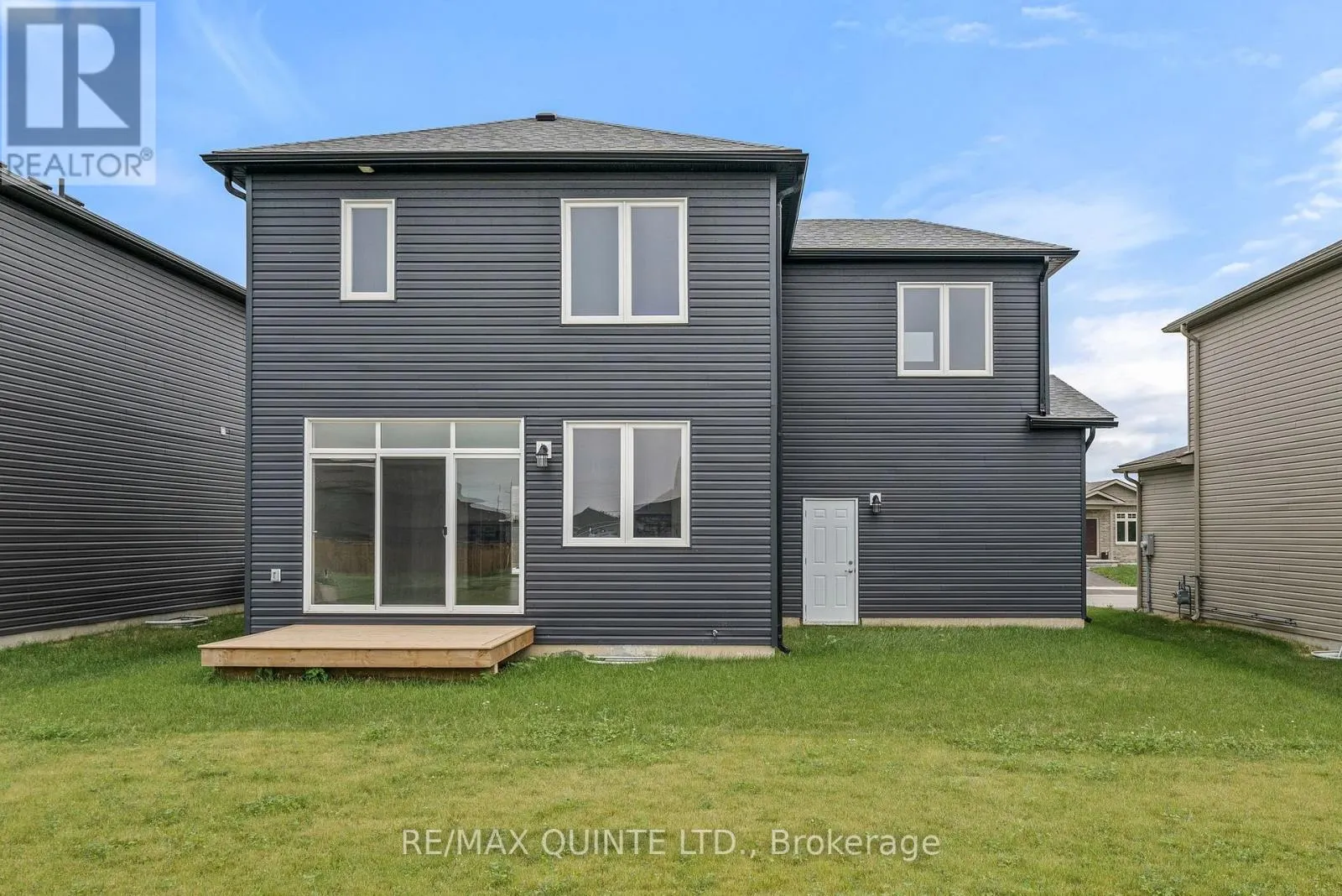 216 BEASLEY CRESCENT