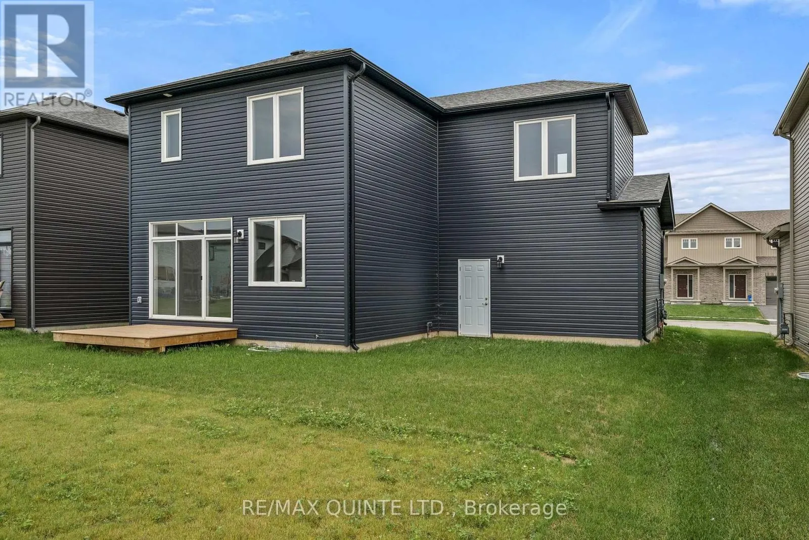 216 BEASLEY CRESCENT