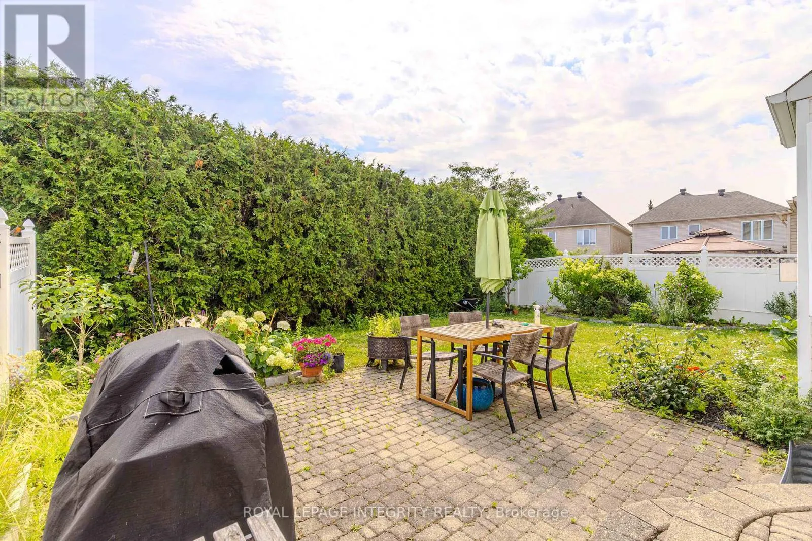 2123 ESPRIT DRIVE