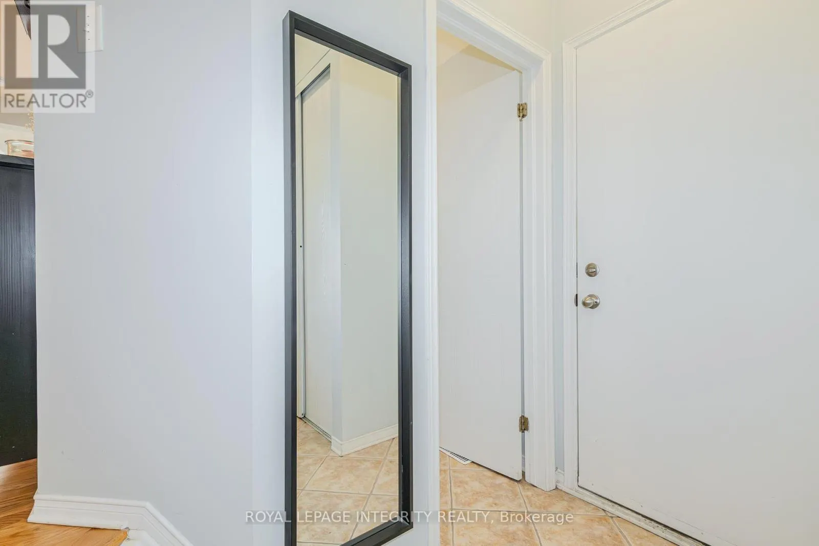 2123 ESPRIT DRIVE