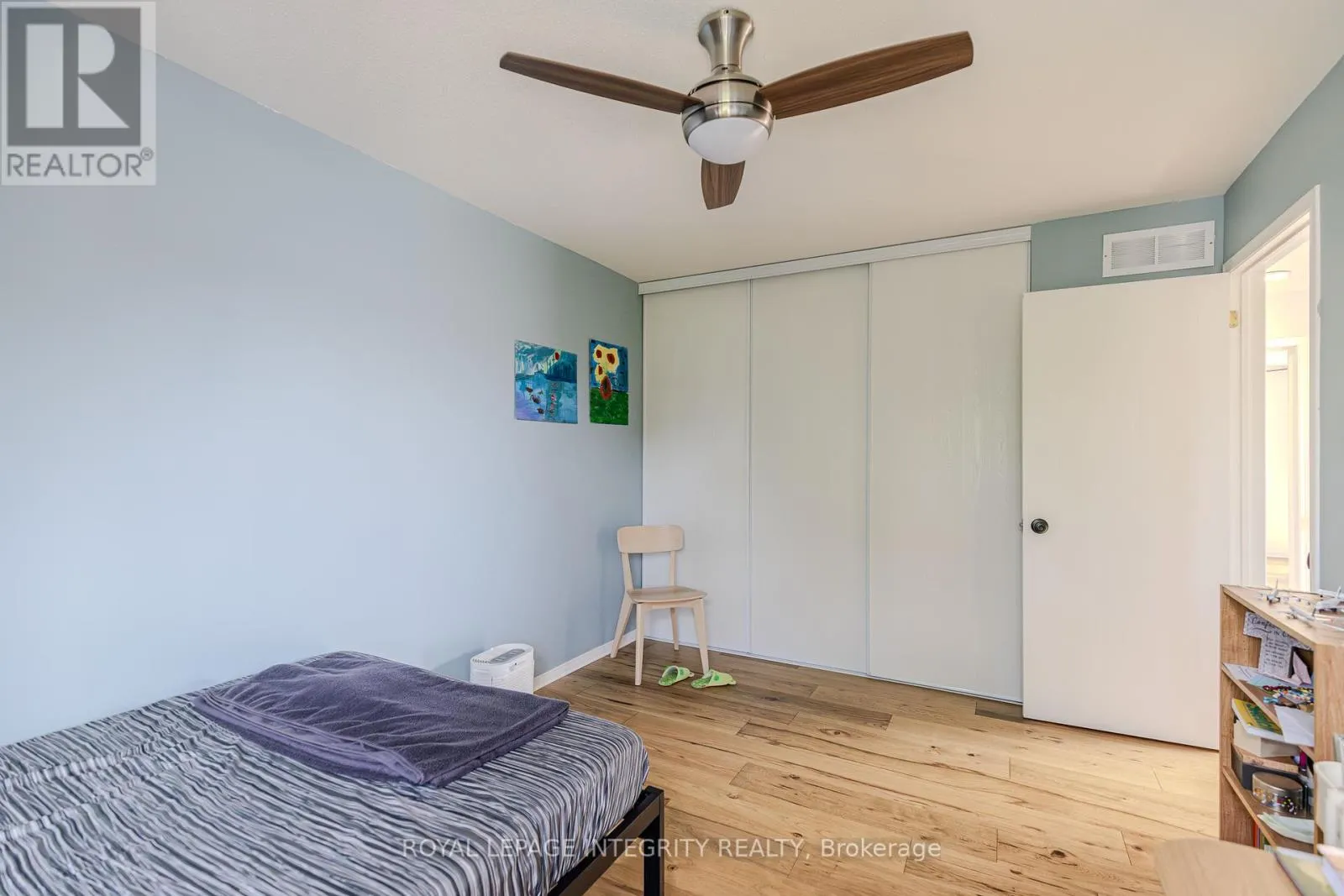 2123 ESPRIT DRIVE