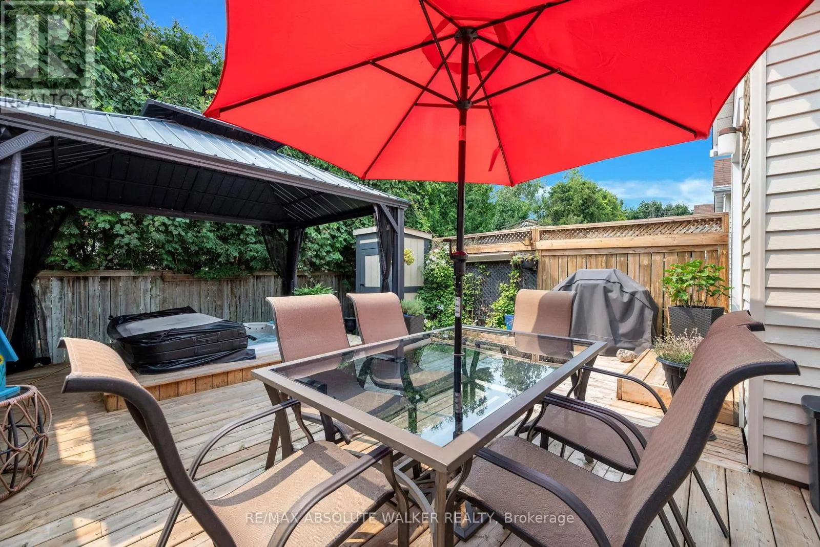 52 - 105 CLAIBORNE WAY