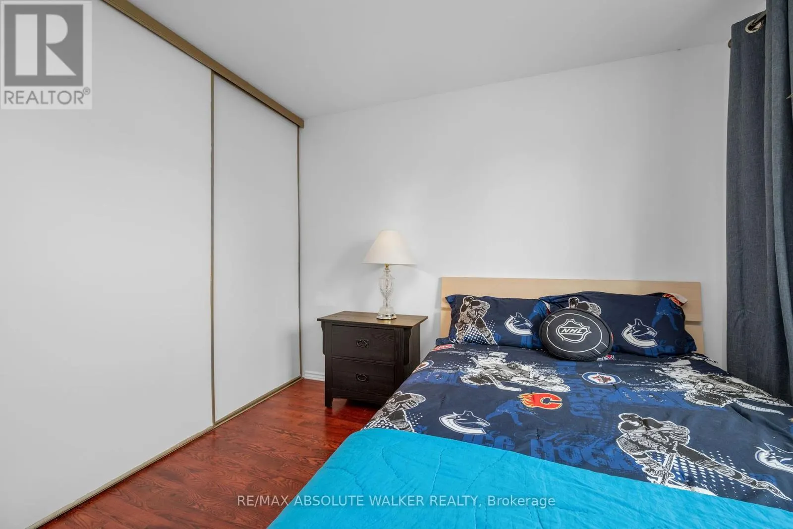 52 - 105 CLAIBORNE WAY