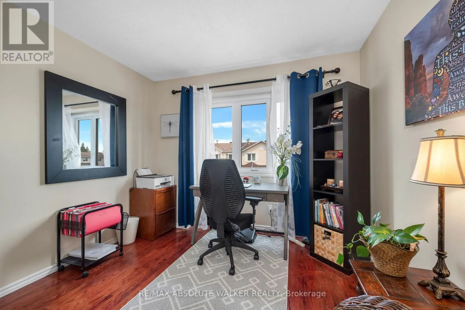52 - 105 CLAIBORNE WAY