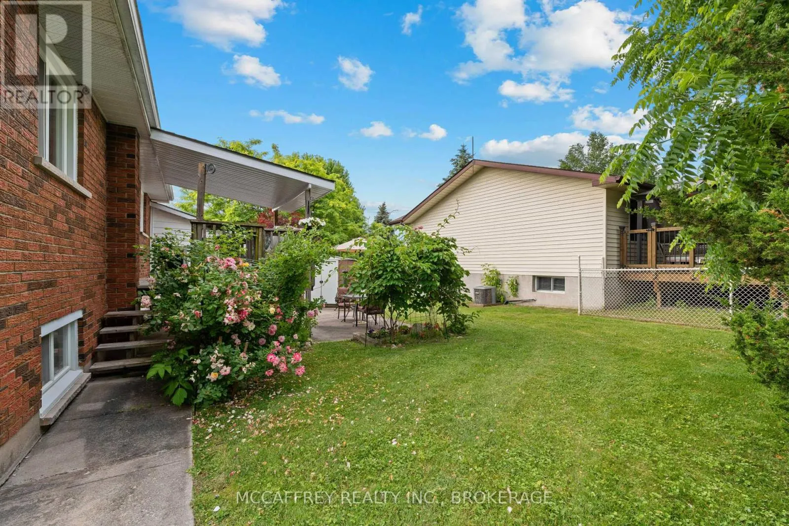 40 RICHARD STREET