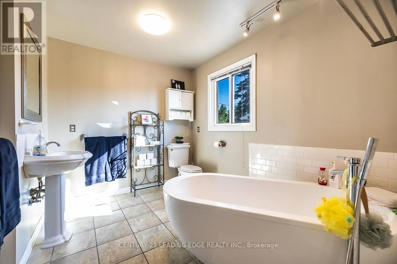 529 SAWMILL ROAD