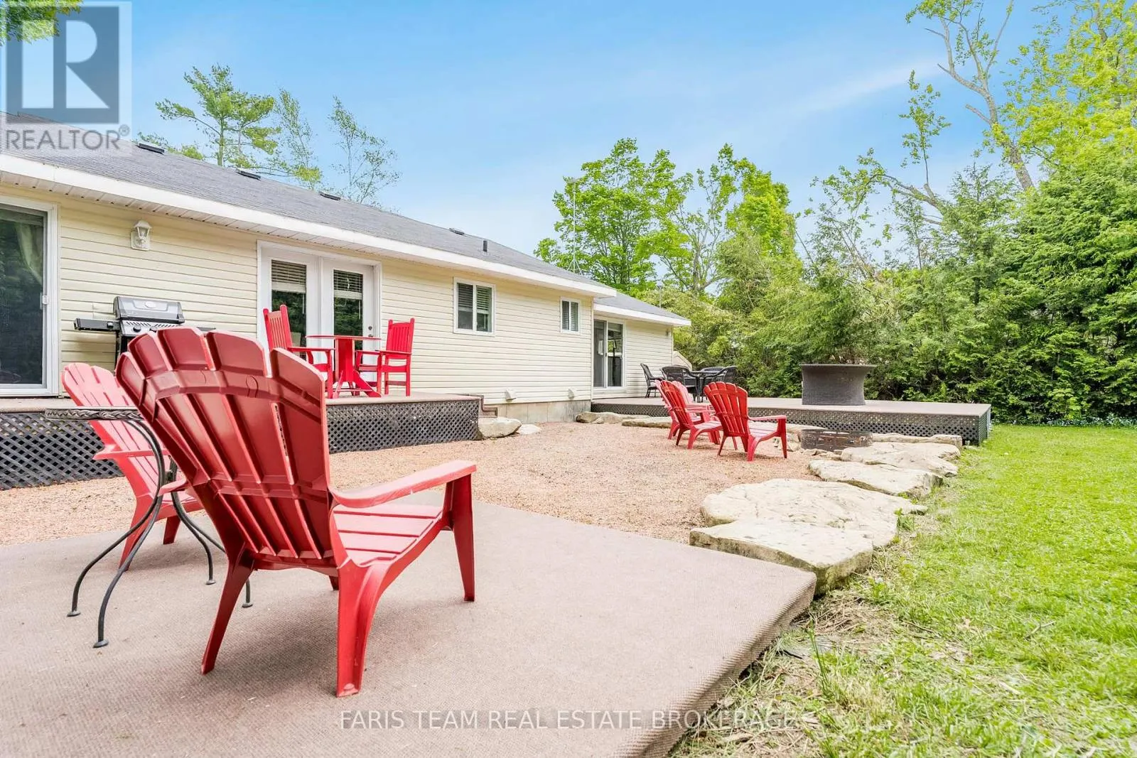 85 FULSOM CRESCENT