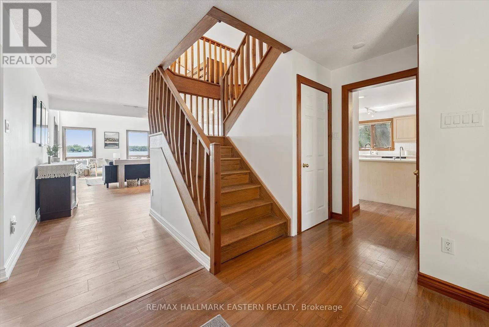 865 CHEMONGVIEW DRIVE
