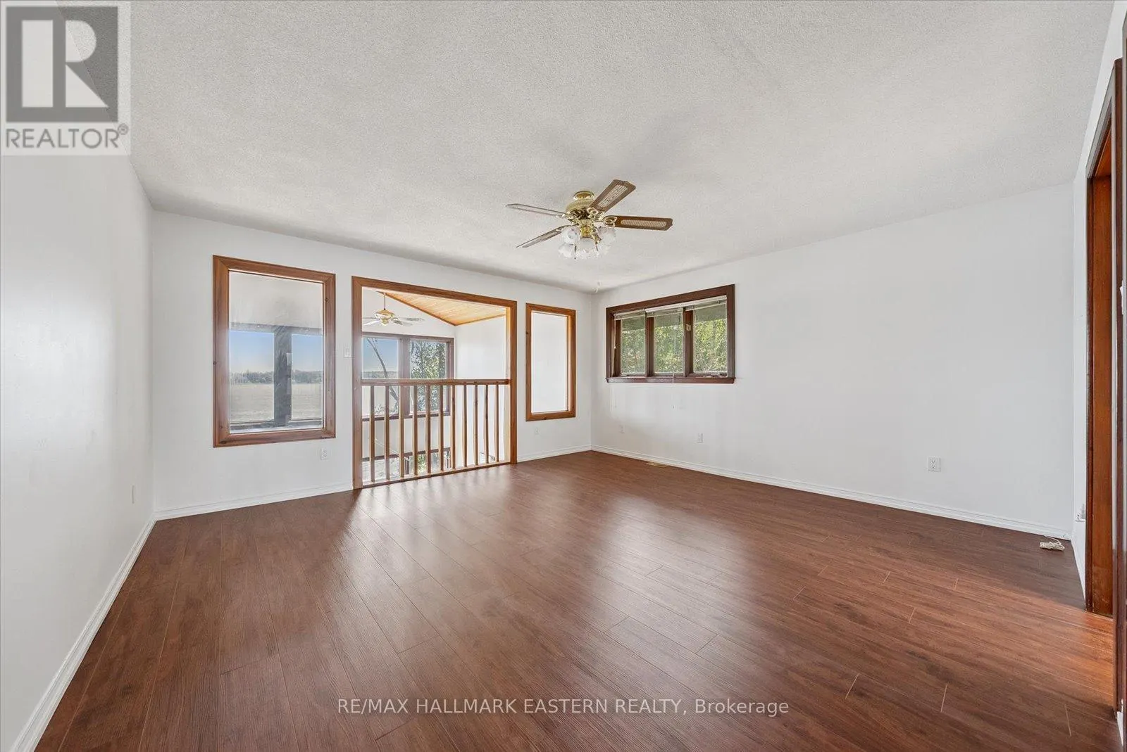 865 CHEMONGVIEW DRIVE