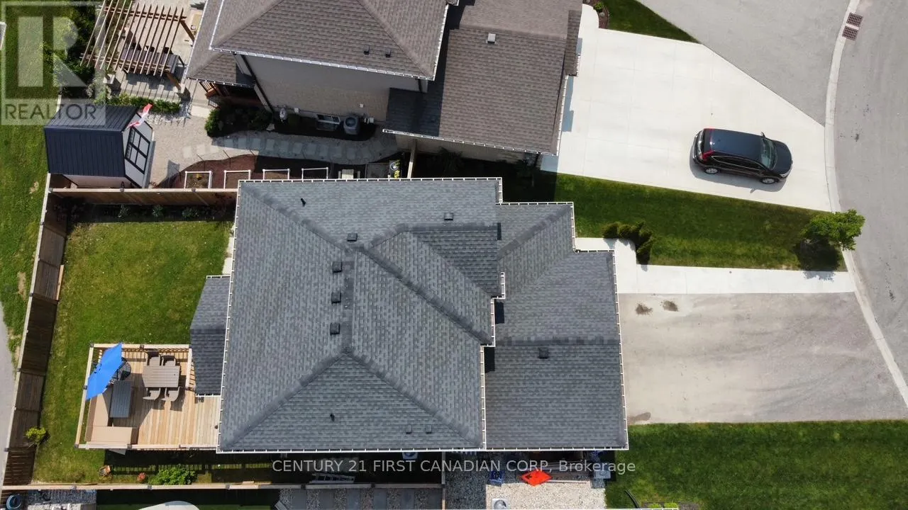 226 EMERY STREET
