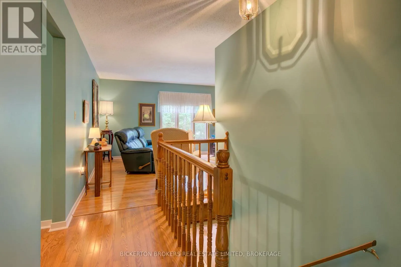 16 VILLAGE ESTATES ROAD S