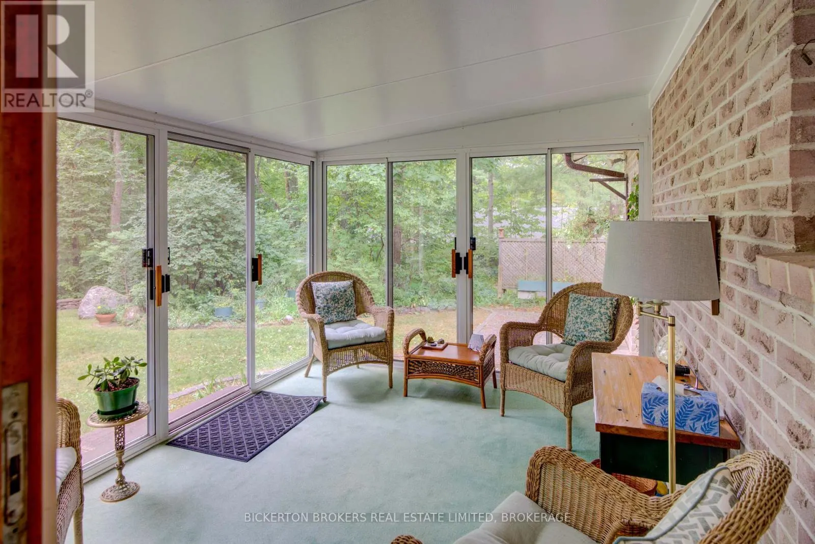 16 VILLAGE ESTATES ROAD S
