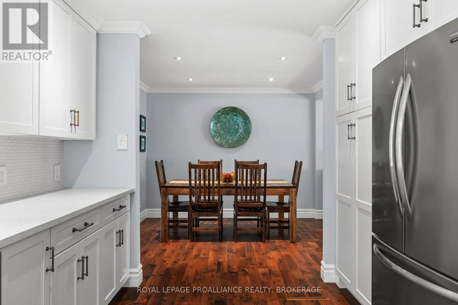 228 GLENGARRY ROAD