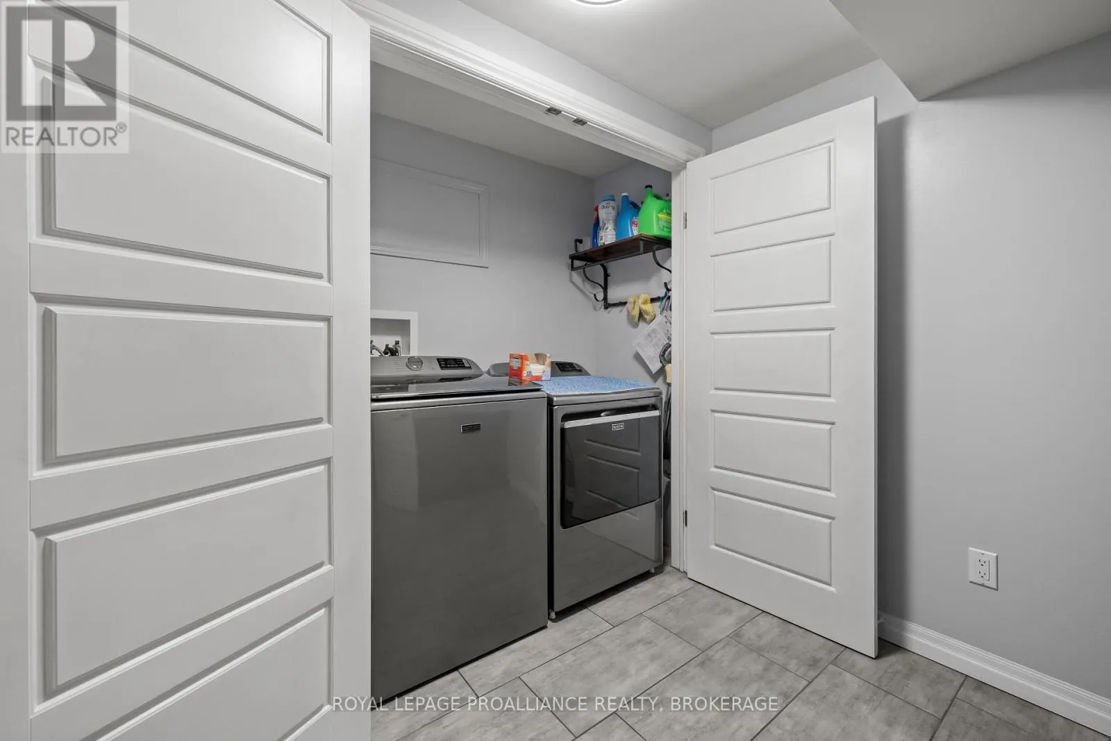 228 GLENGARRY ROAD