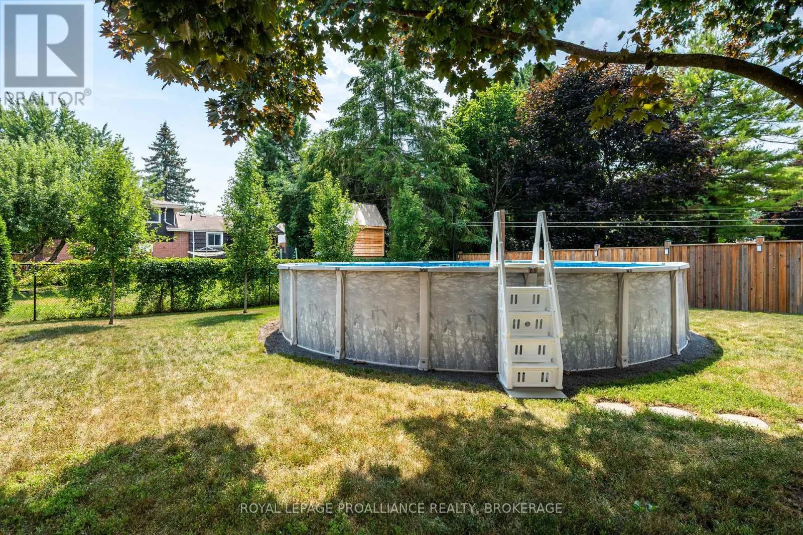 228 GLENGARRY ROAD