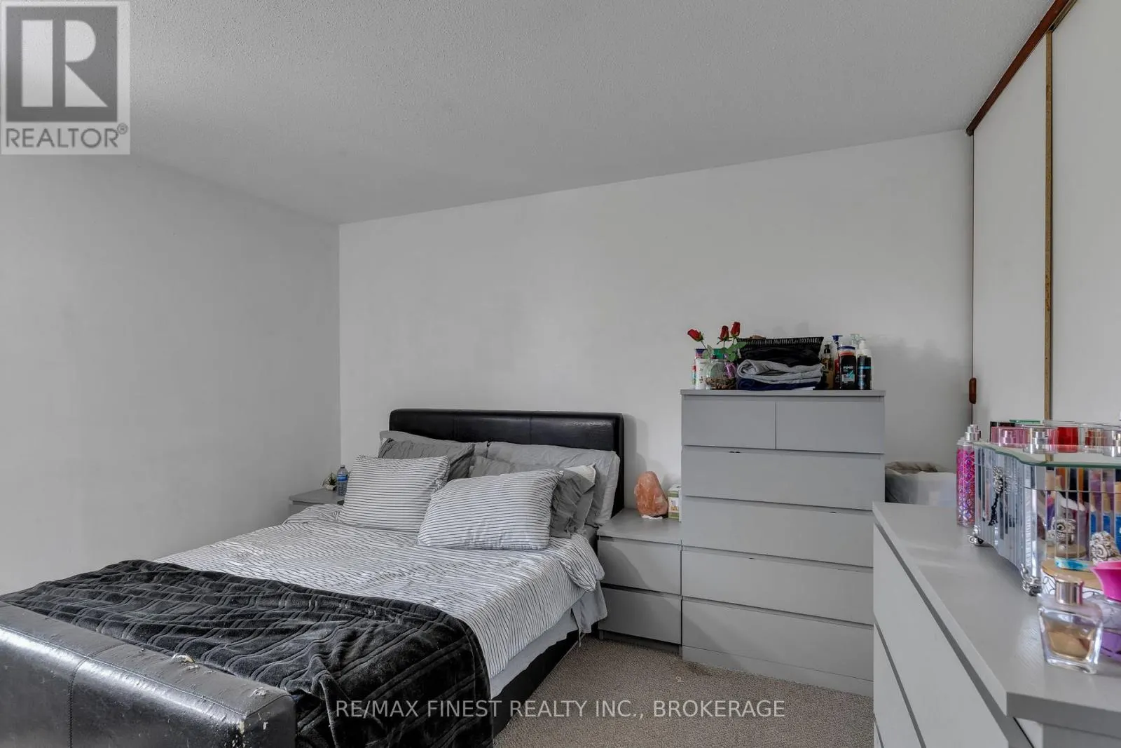 403 - 540 TALBOT PLACE, #403
