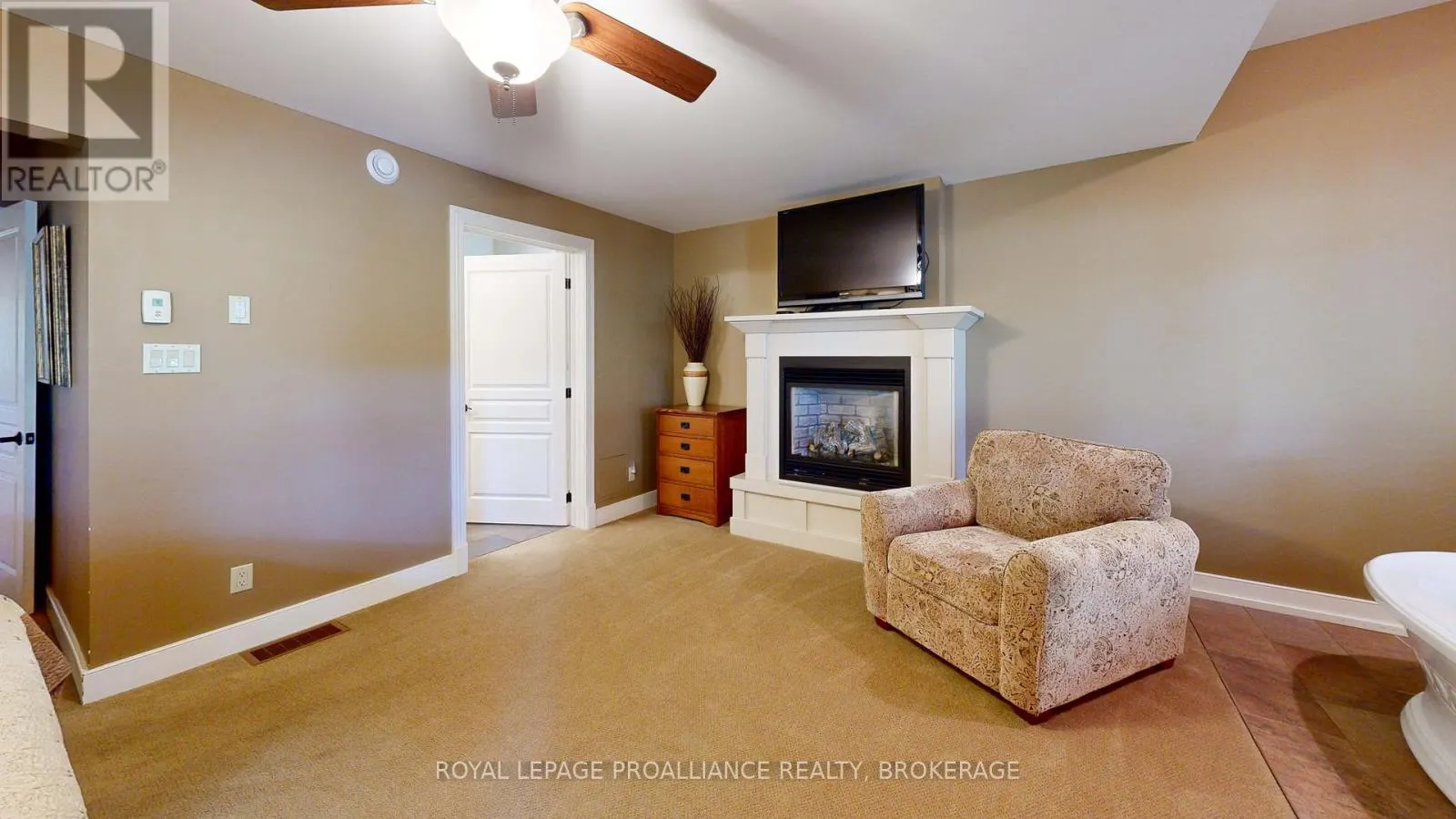 12-6 - 532 10TH CONCESSION ROAD, #12-6