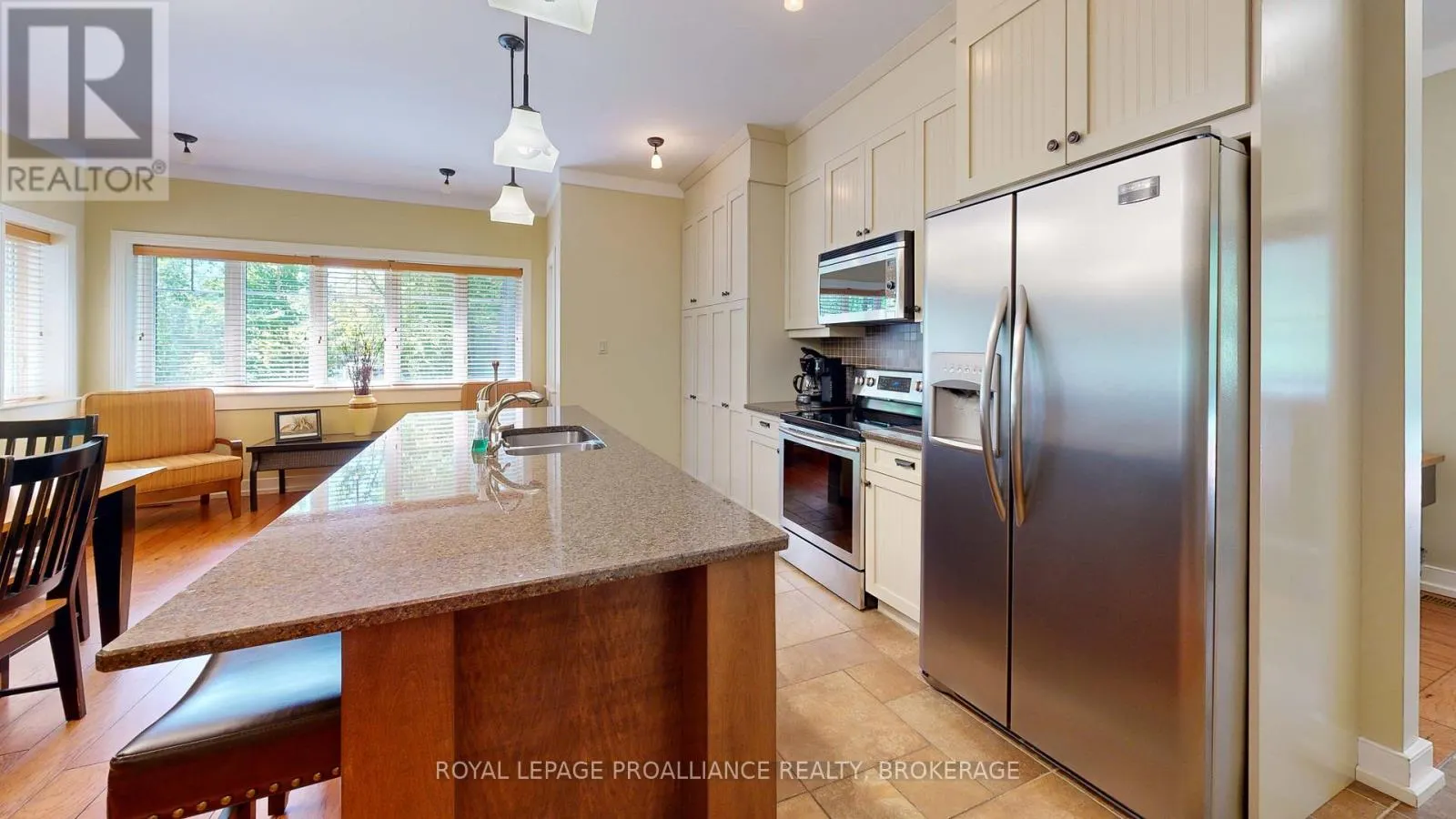 12-6 - 532 10TH CONCESSION ROAD, #12-6
