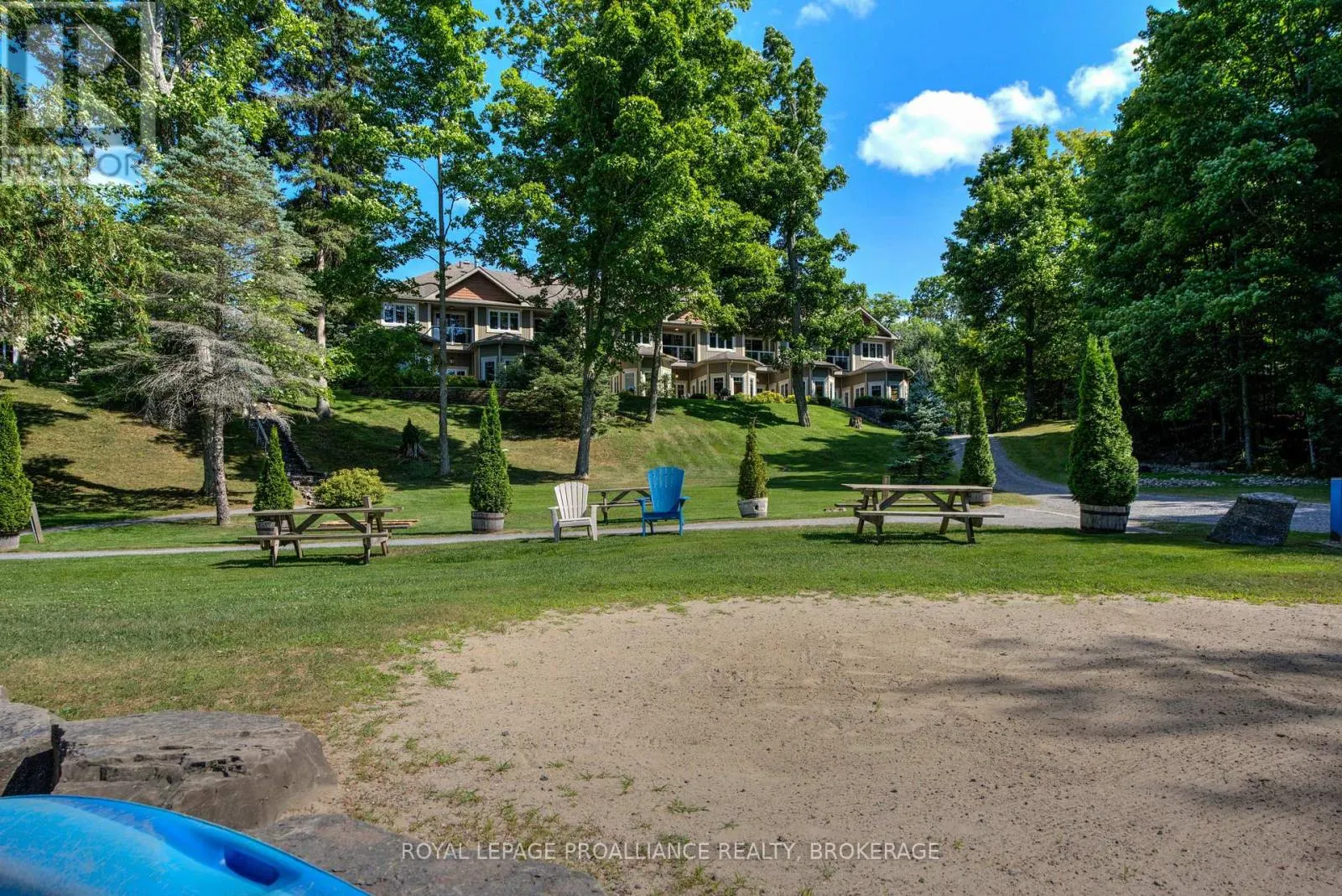 12-6 - 532 10TH CONCESSION ROAD, #12-6