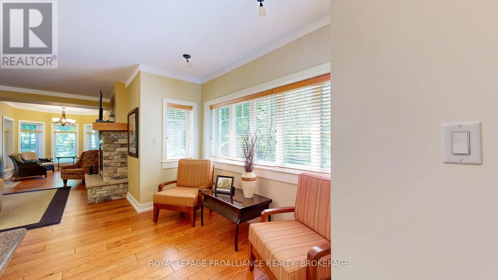 12-4 - 532 10TH CONCESSION ROAD, #12-4