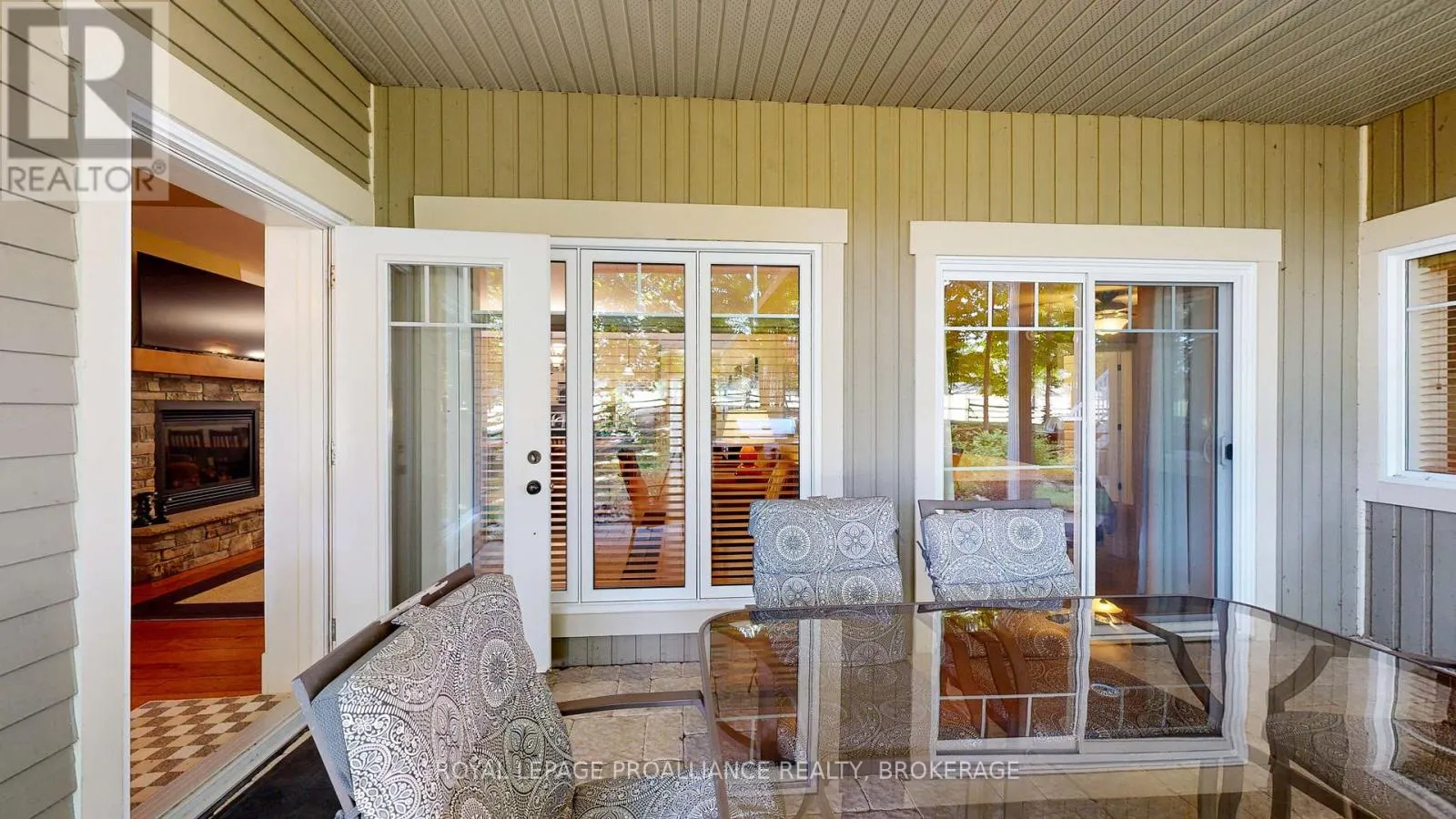 12-4 - 532 10TH CONCESSION ROAD, #12-4