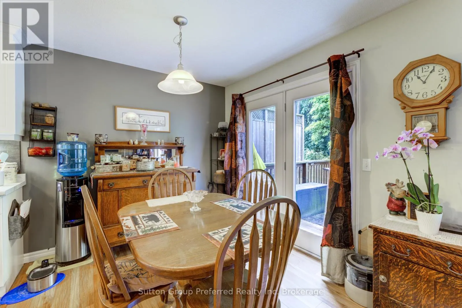 3 - 176 FERGUSON DRIVE, #3