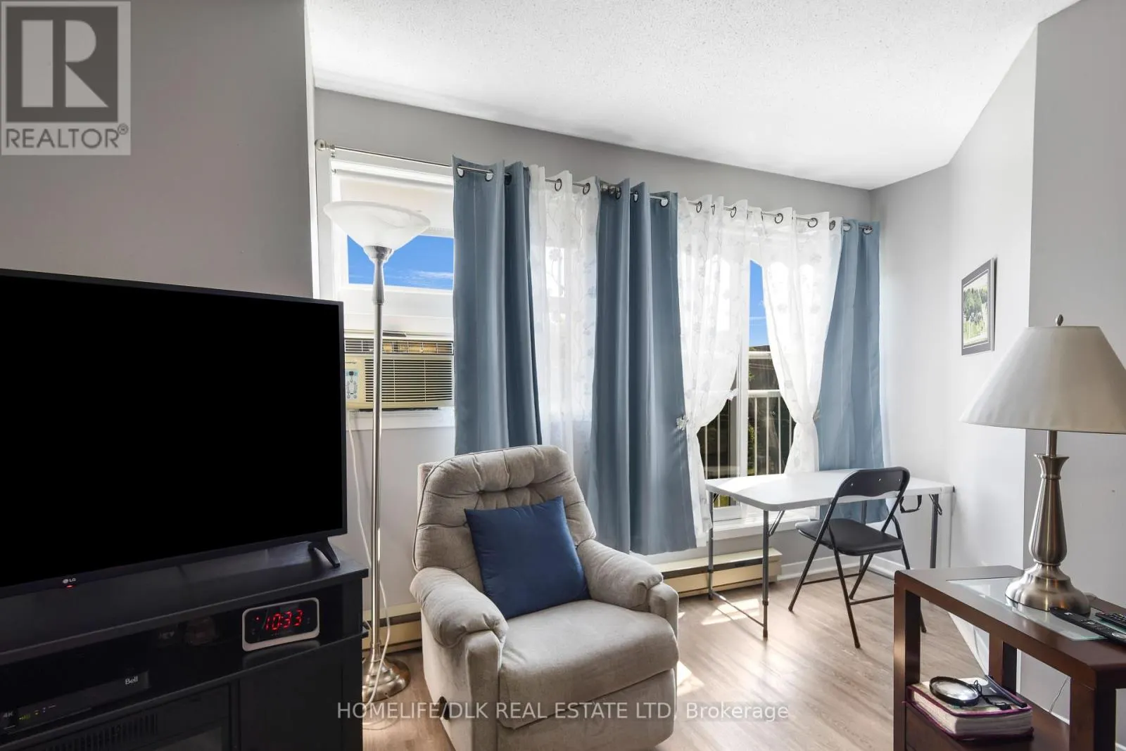 405 - 274 ORMOND STREET E