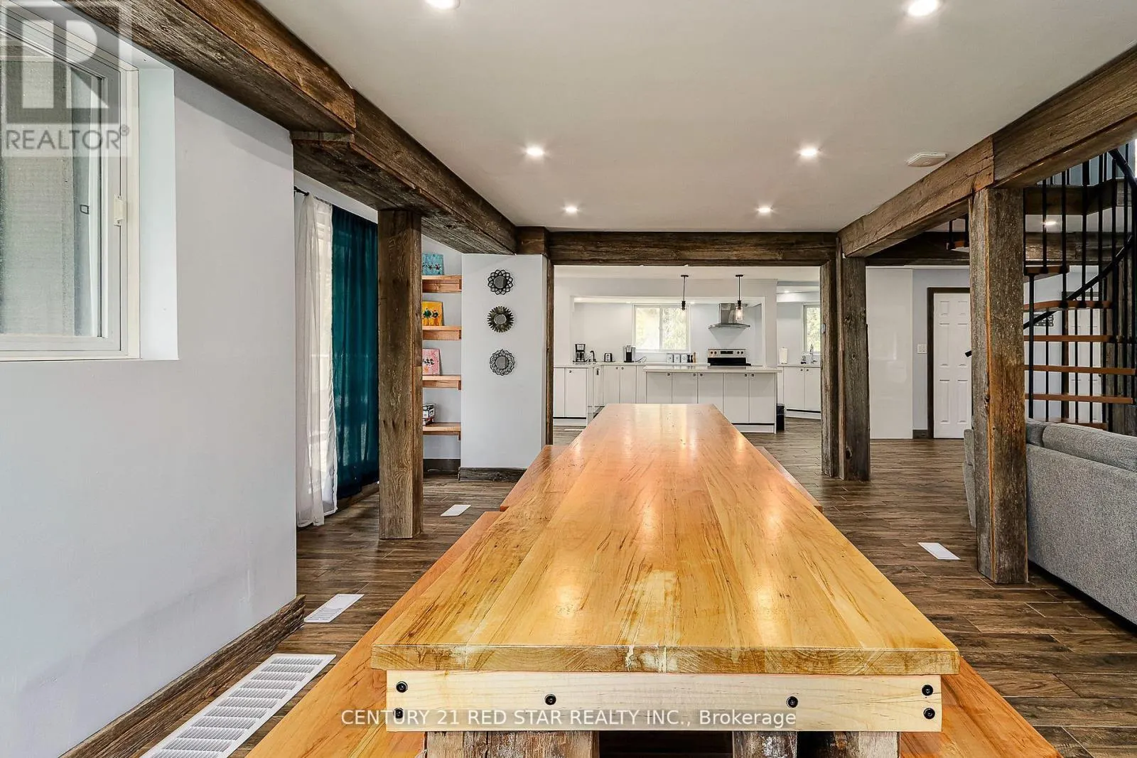 112 NORDIC ROAD