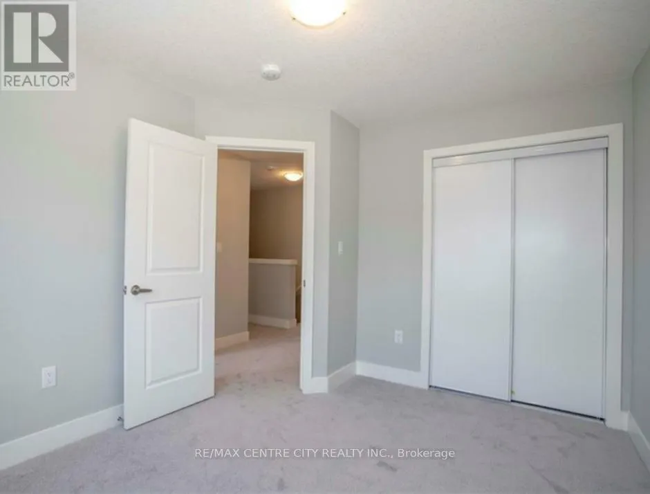 7 - 177 EDGEVALLEY ROAD, #7
