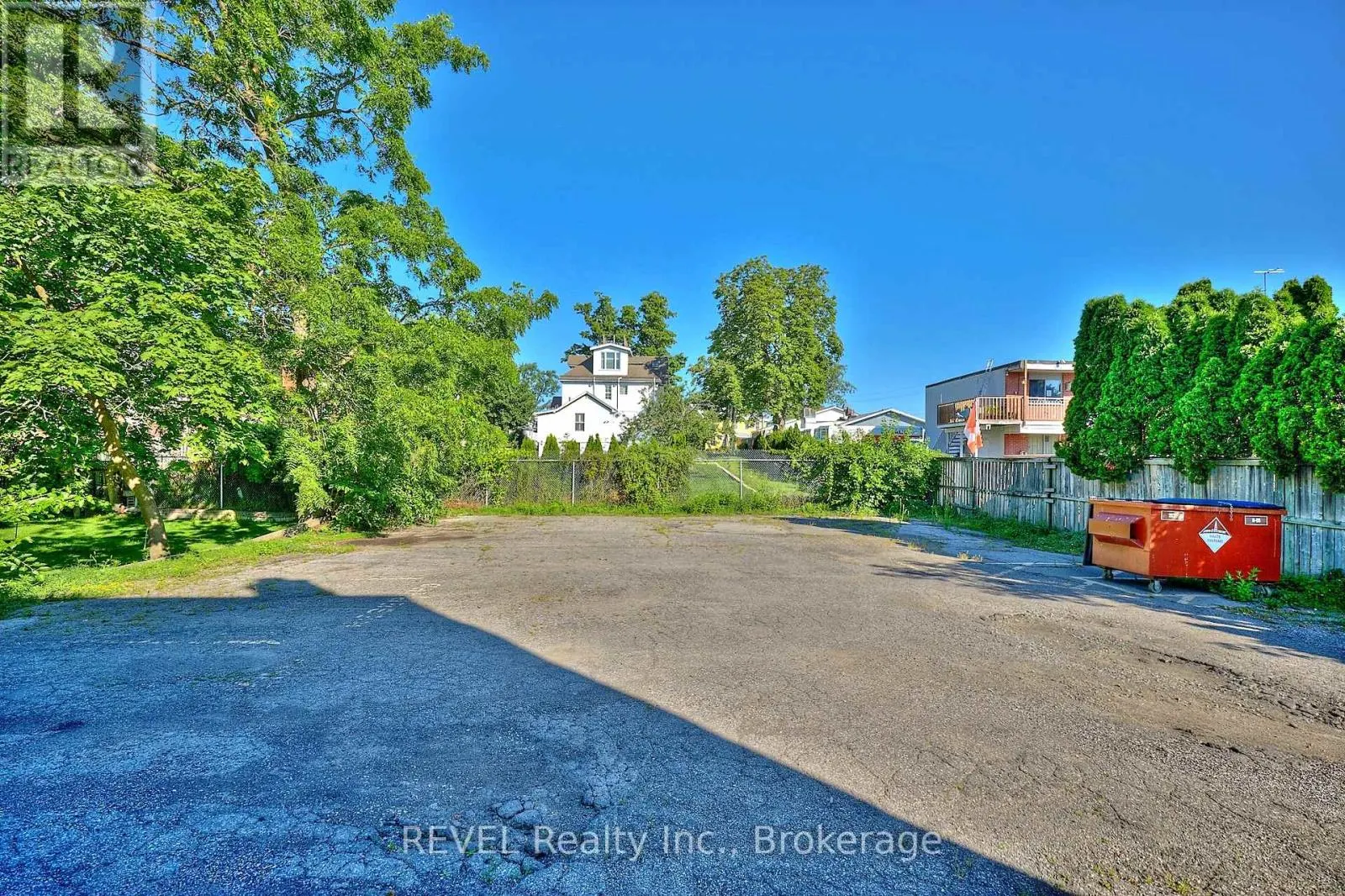 3865 FRONT STREET