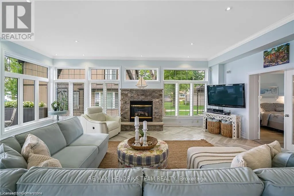 294 PROSPECT POINT ROAD