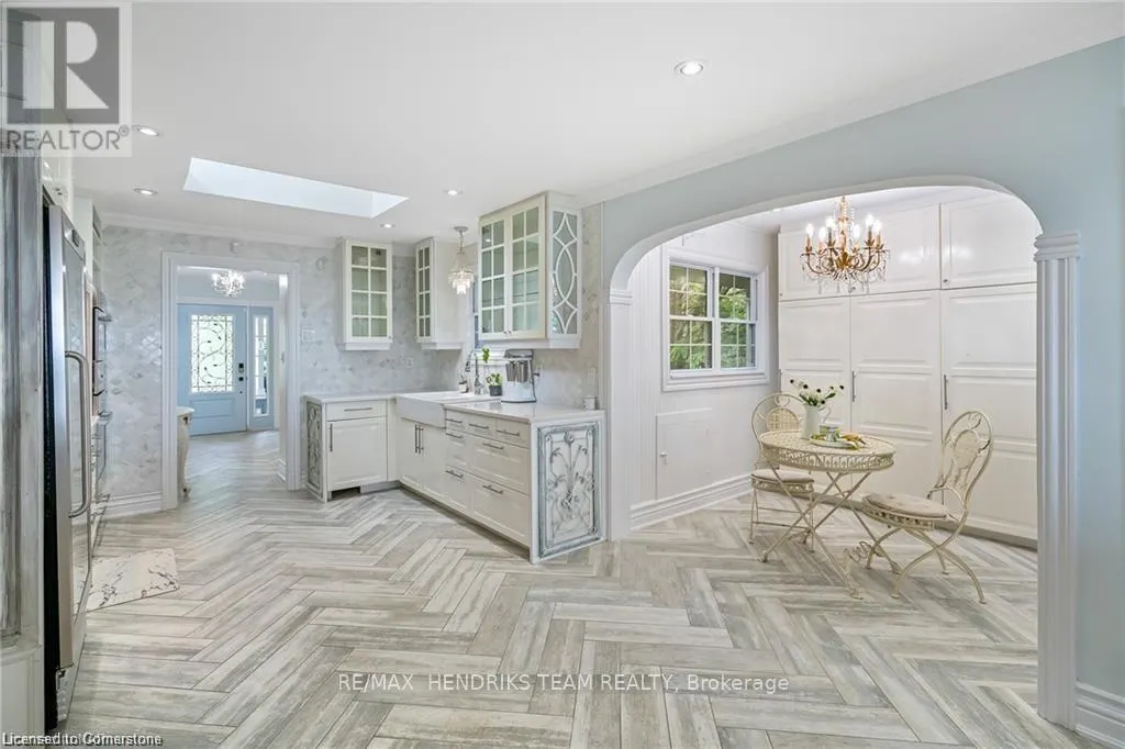 294 PROSPECT POINT ROAD