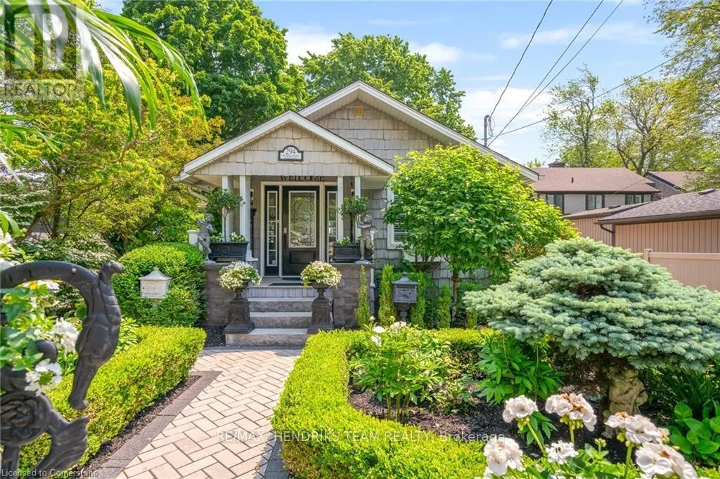 294 PROSPECT POINT ROAD