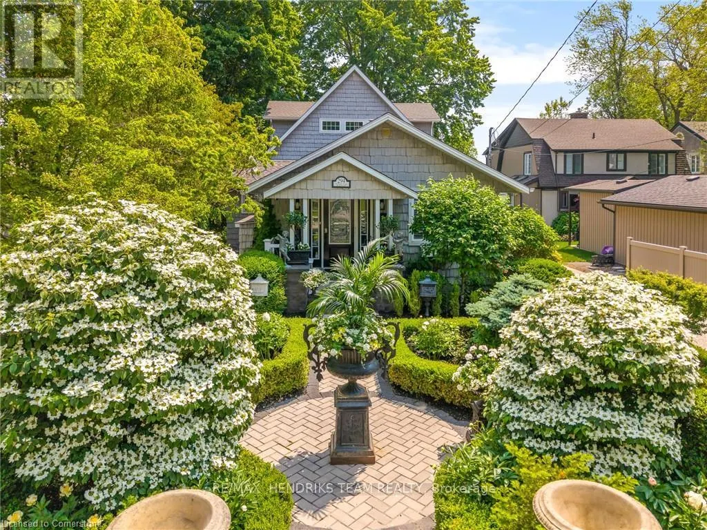 294 PROSPECT POINT ROAD